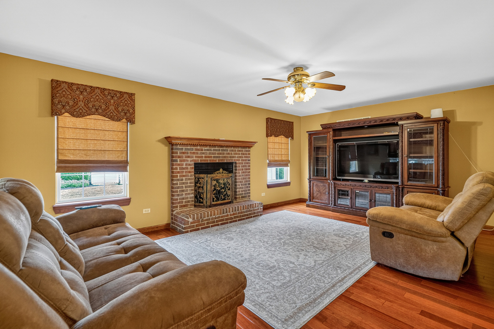 5205 Brookshire Estates Drive, Plainfield, IL 60586