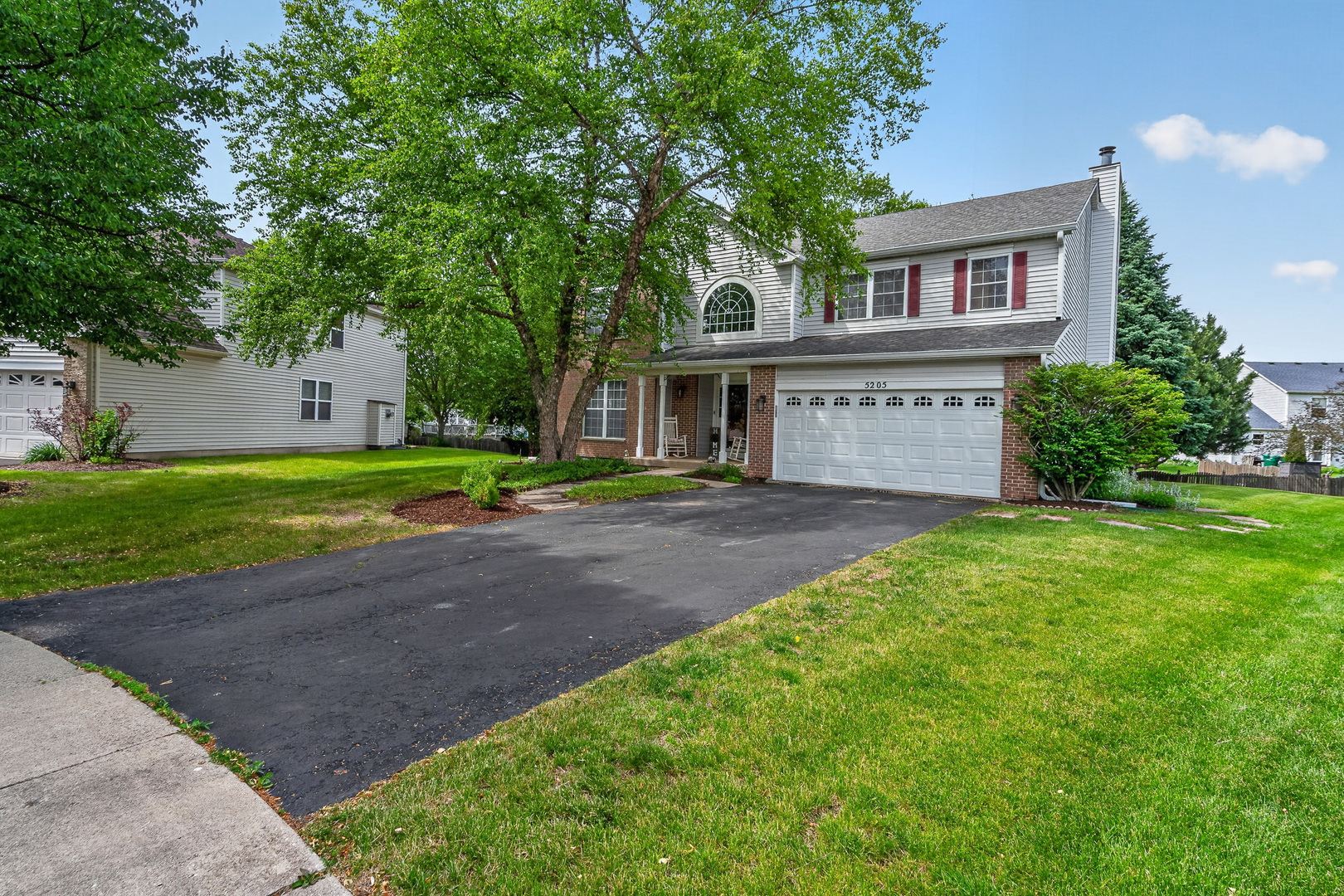 5205 Brookshire Estates Drive, Plainfield, IL 60586