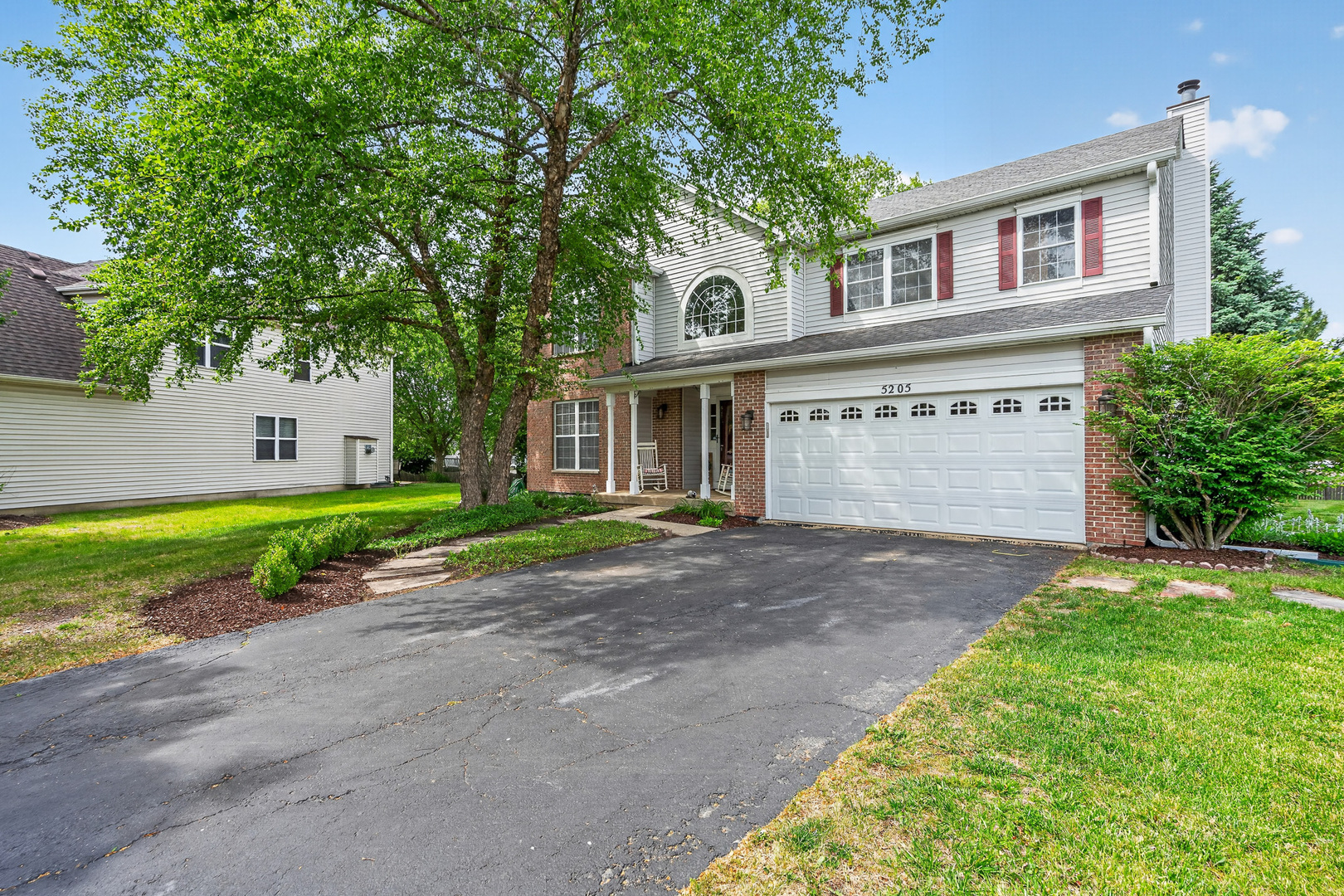 5205 Brookshire Estates Drive, Plainfield, IL 60586