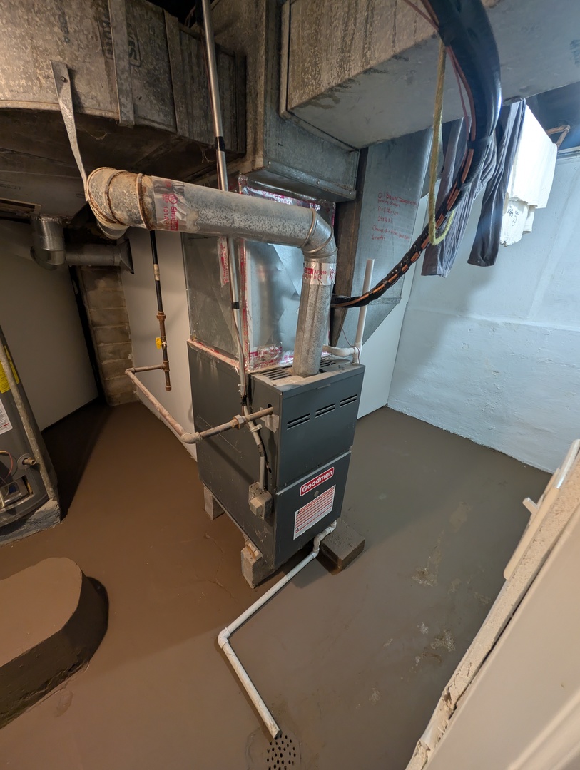 7117 S Wolcott Avenue, Chicago, IL 60636