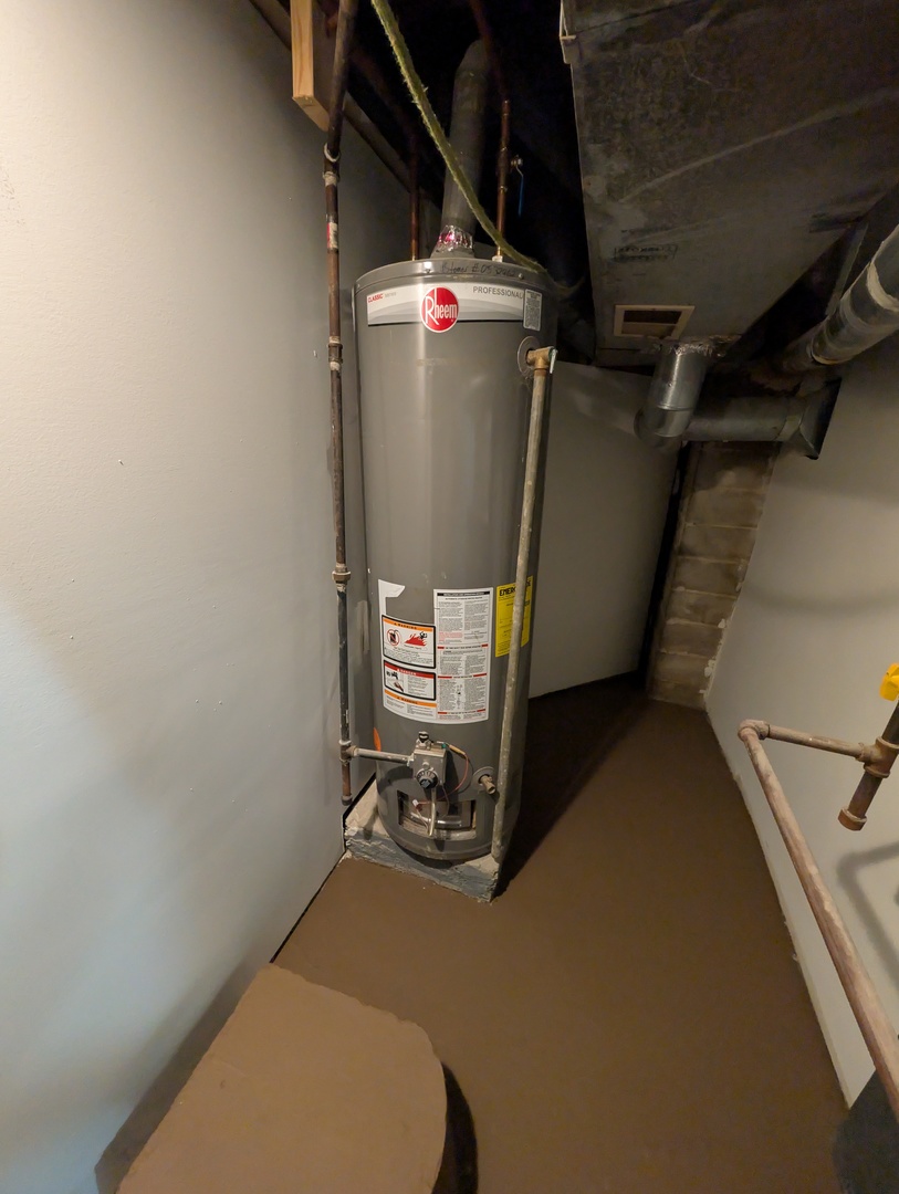 7117 S Wolcott Avenue, Chicago, IL 60636