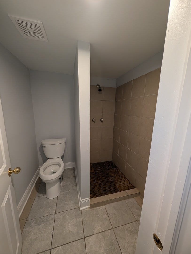 7117 S Wolcott Avenue, Chicago, IL 60636