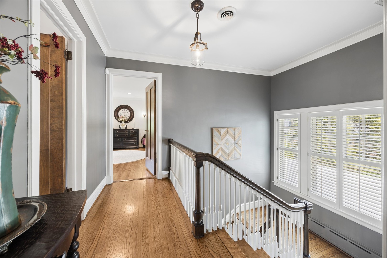 197 Woodside Road, Riverside, IL 60546