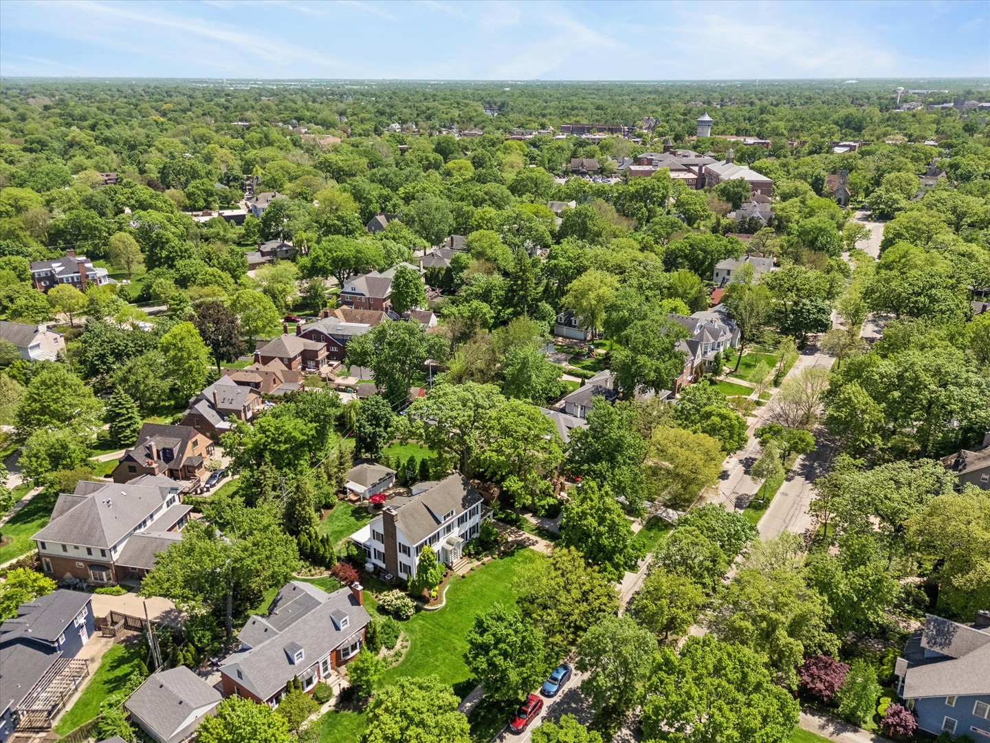 197 Woodside Road, Riverside, IL 60546
