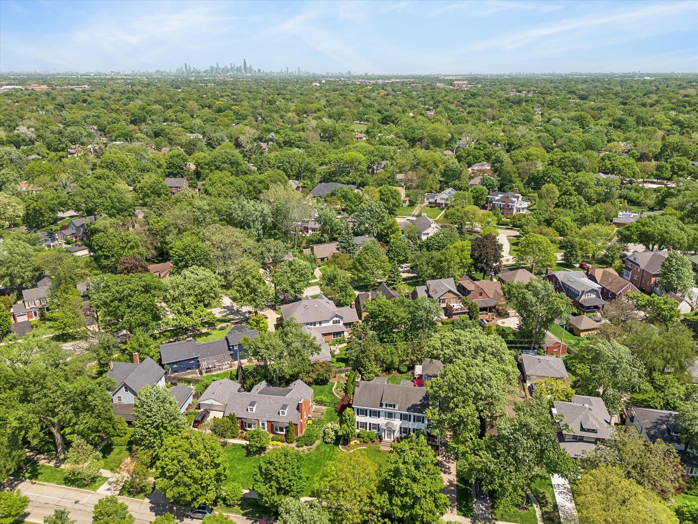 197 Woodside Road, Riverside, IL 60546