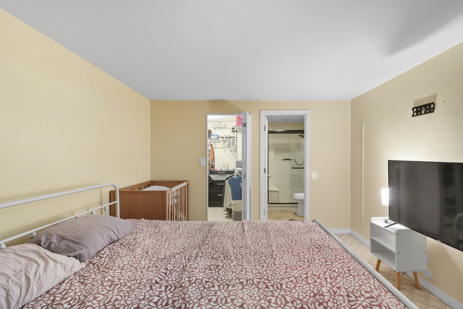 2312 Hyde Court, Schaumburg, IL 60194