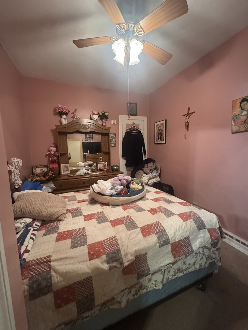 1233 Park Avenue, North Chicago, IL 60064