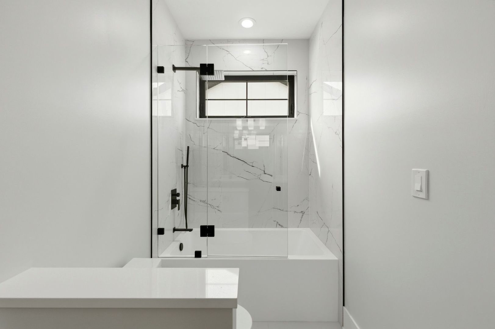 10226 S 81st Avenue, Palos Hills, IL 60465