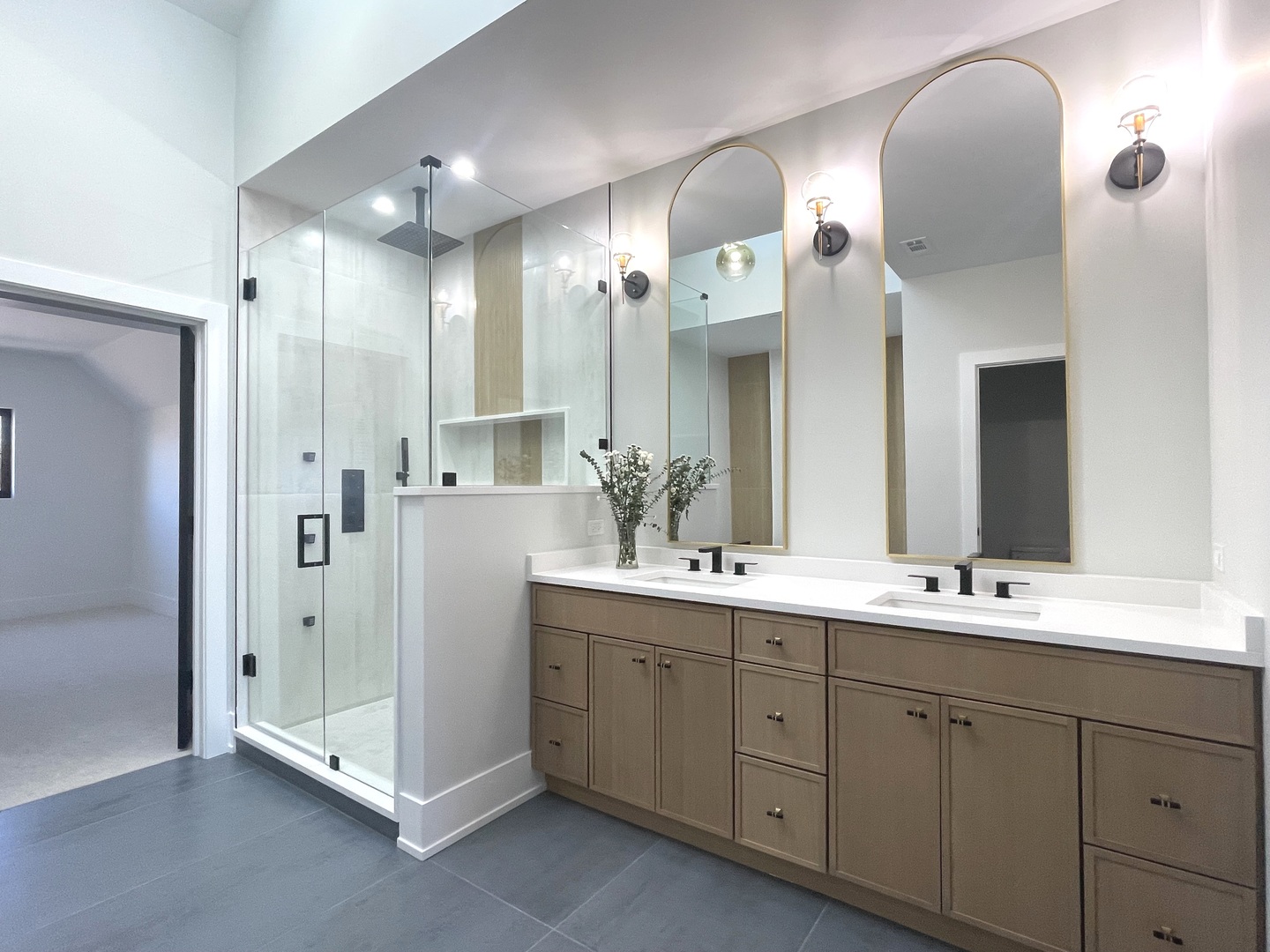 10226 S 81st Avenue, Palos Hills, IL 60465