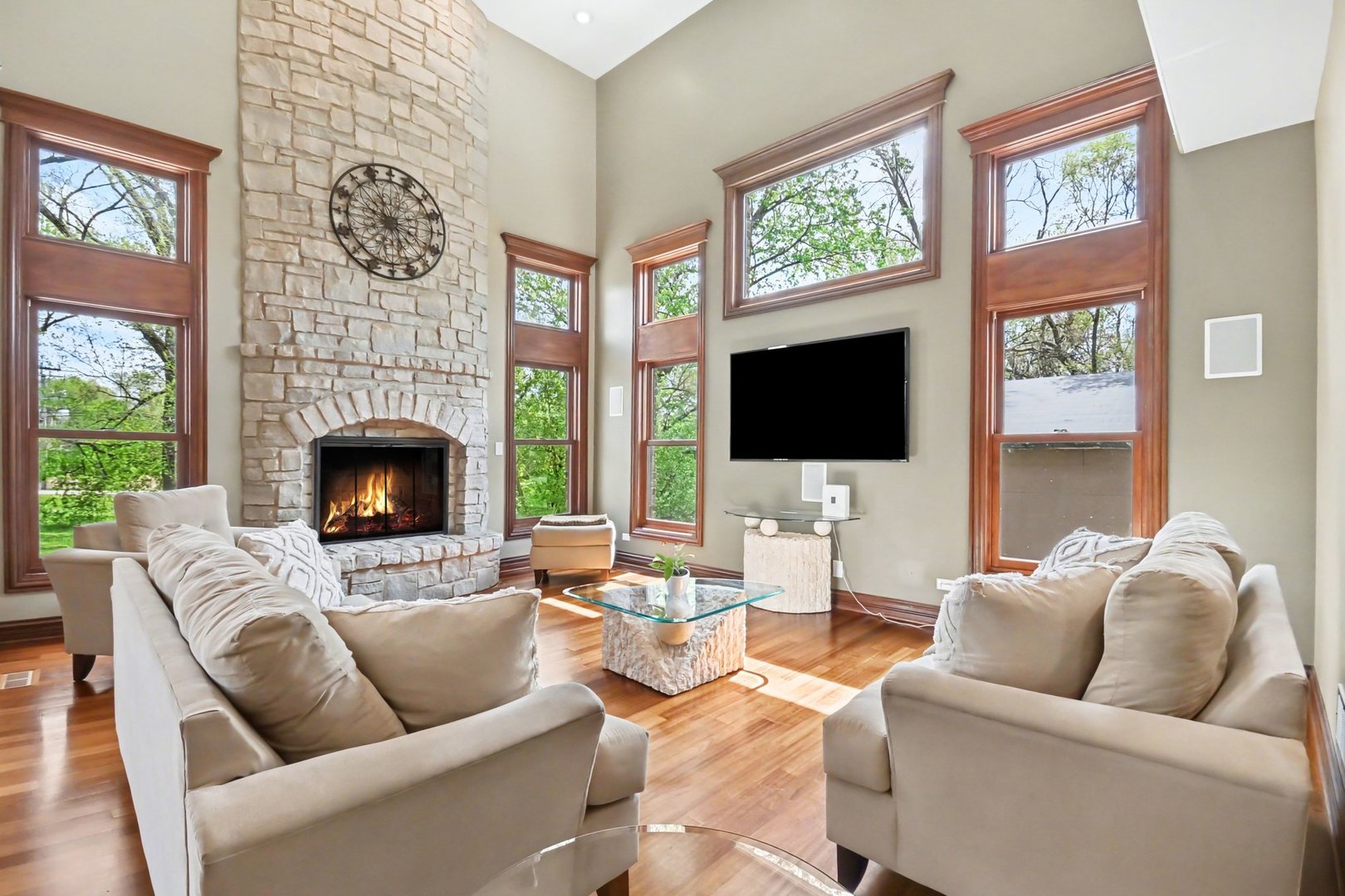 5875 Alabama Avenue, Willowbrook, IL 60527