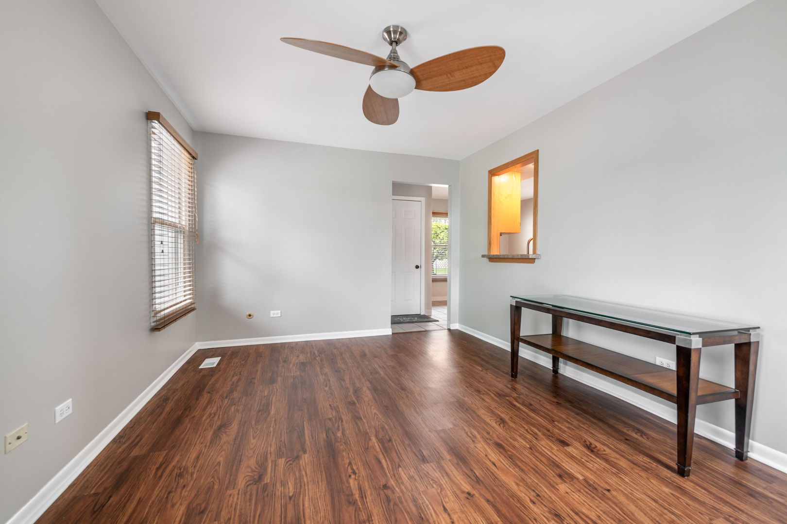 7612 W Woodlawn Drive, Frankfort, IL 60423