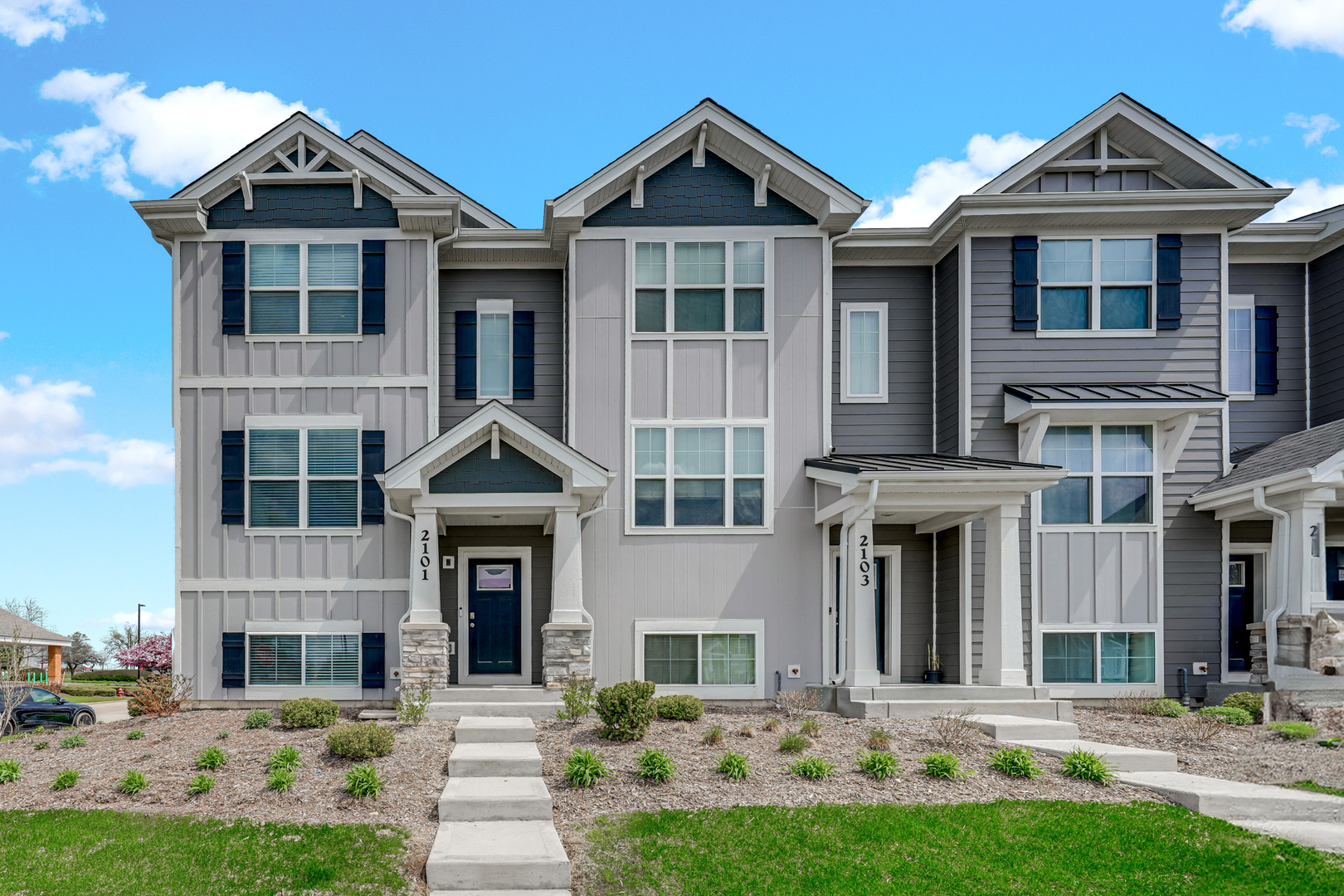 2101 Yellowstone Boulevard, Mundelein, IL 60060