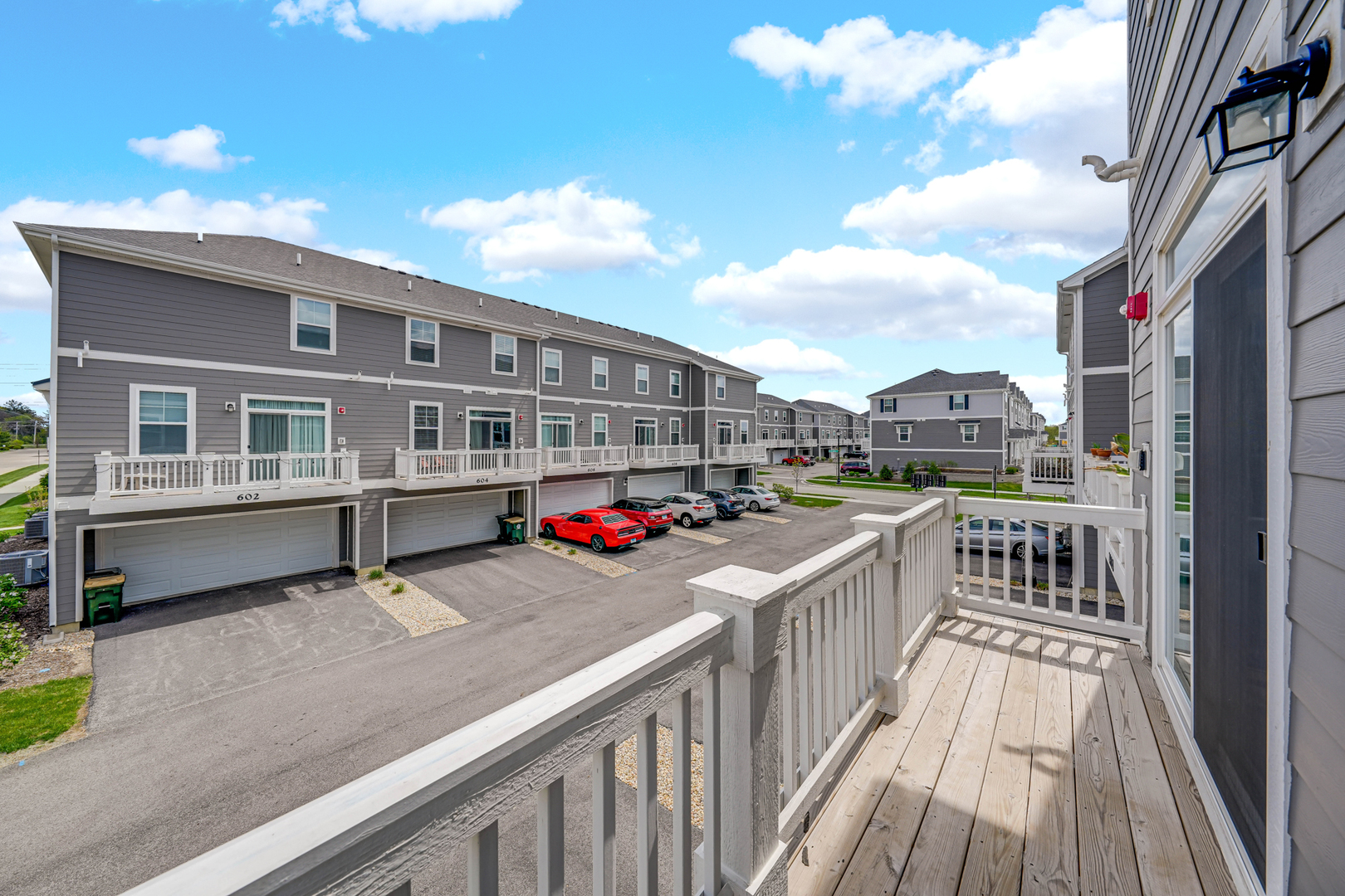 2101 Yellowstone Boulevard, Mundelein, IL 60060