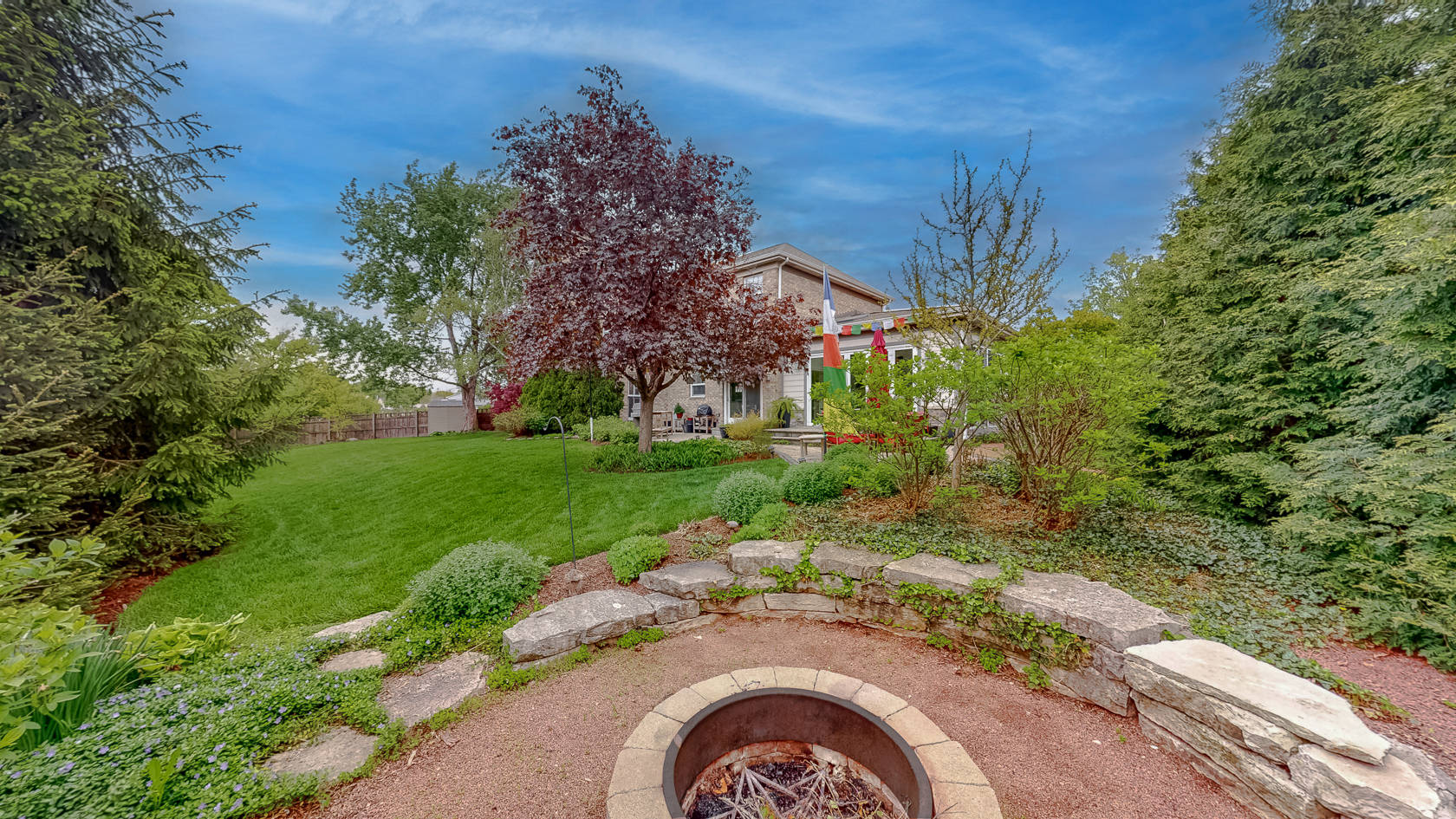 526 Spruce Lane, Lisle, IL 60532