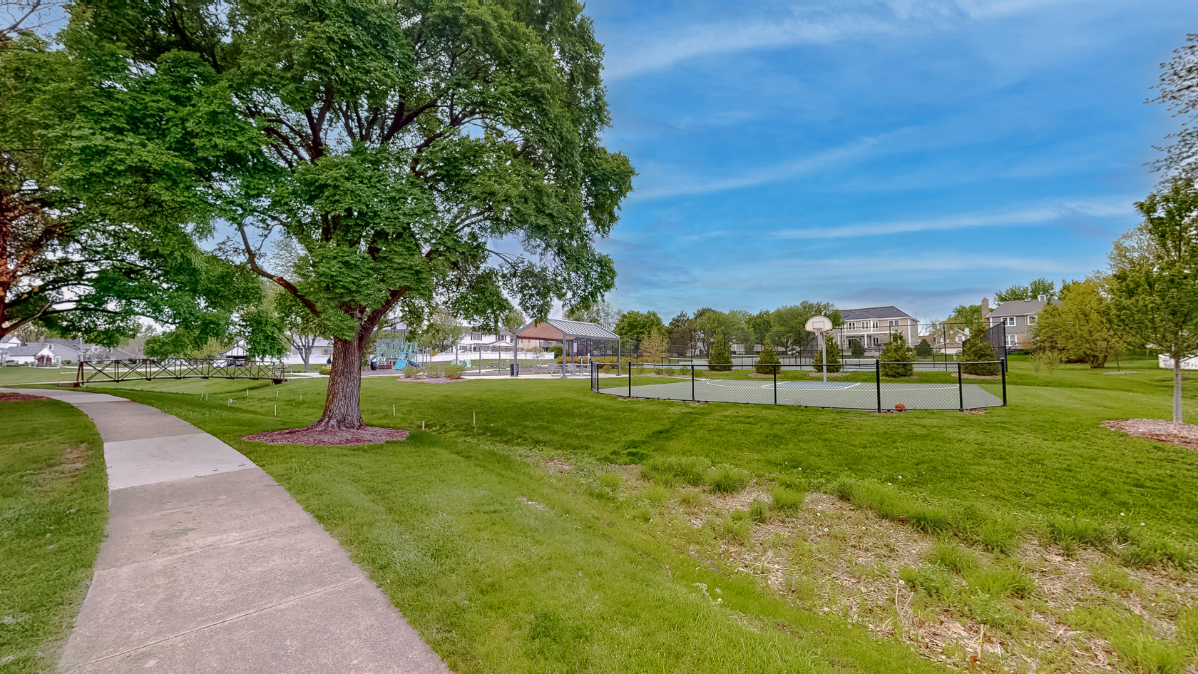 526 Spruce Lane, Lisle, IL 60532