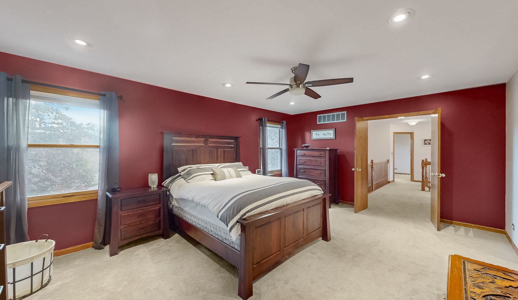 526 Spruce Lane, Lisle, IL 60532