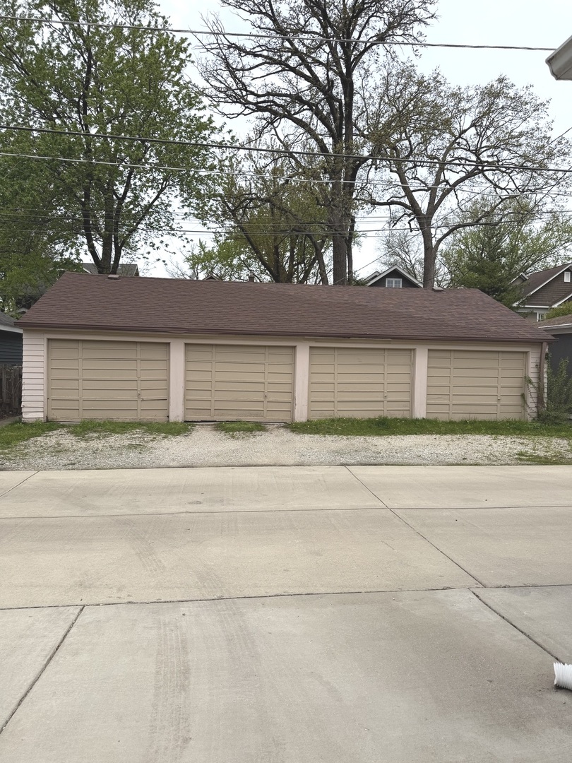 925 Greenleaf Avenue, Wilmette, IL 60091