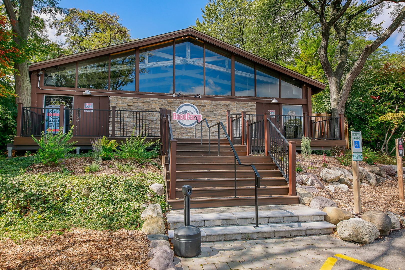 5542 E Lake Drive #74E, Lisle, IL 60532