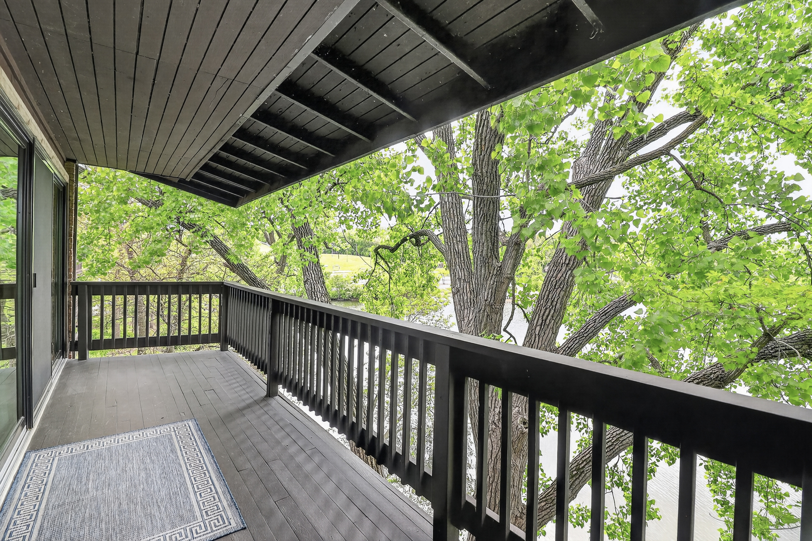 5542 E Lake Drive #74E, Lisle, IL 60532