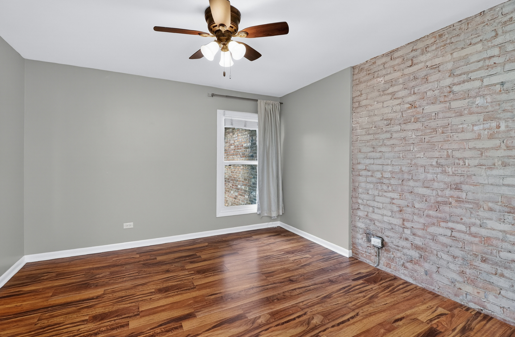 5542 E Lake Drive #74E, Lisle, IL 60532