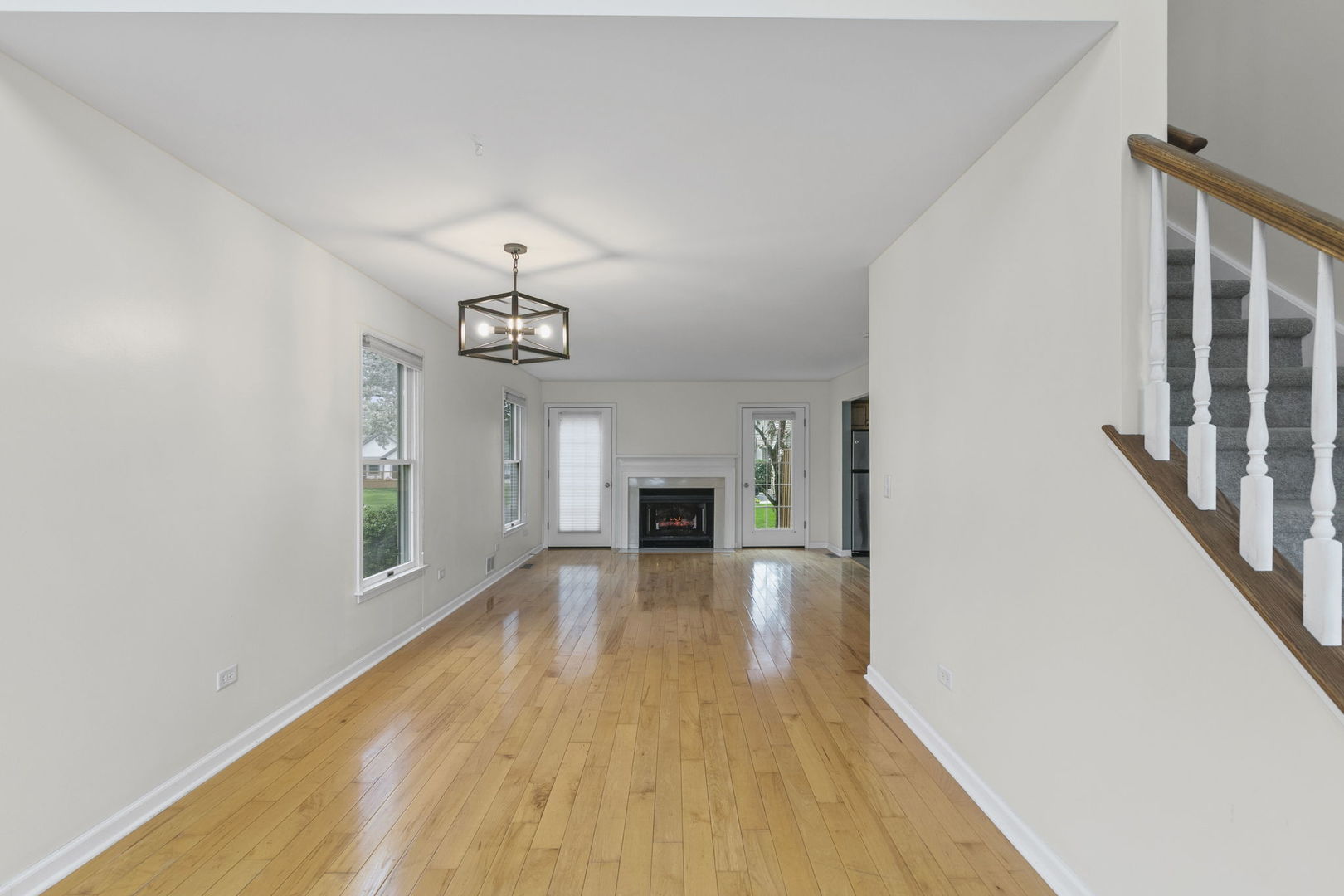 34415 N Saddle Lane, Gurnee, IL 60031