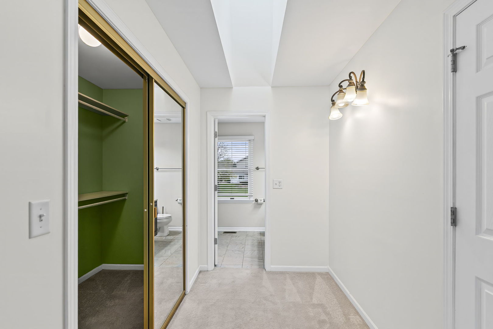 34415 N Saddle Lane, Gurnee, IL 60031