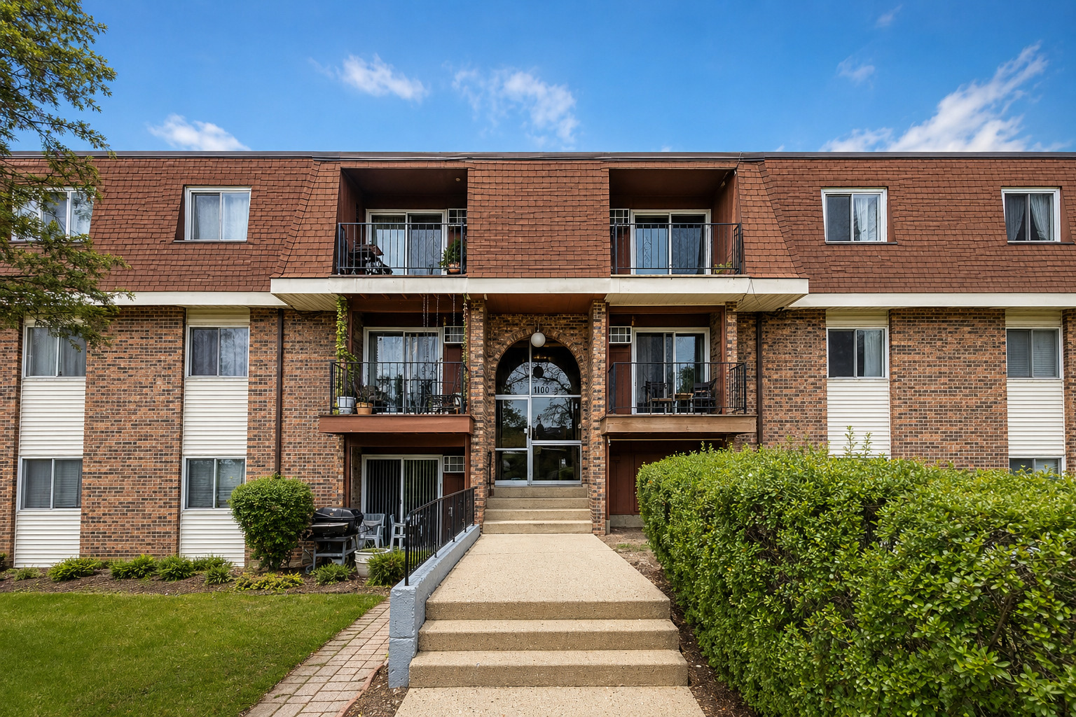 1160 VALLEY Lane #205, Hoffman Estates, IL 60169