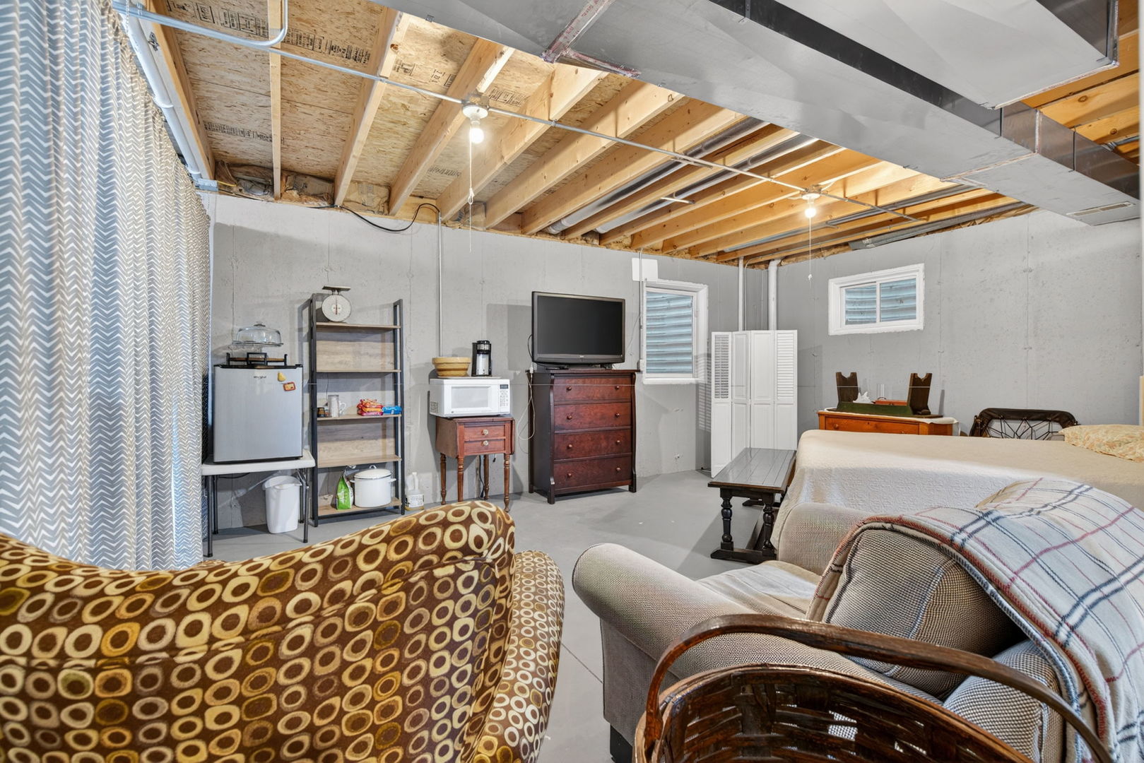 300 Arrowhead Drive, Minooka, IL 60447