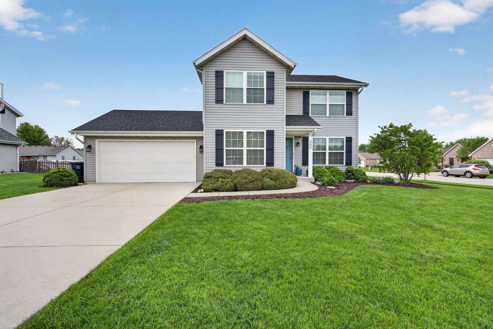 300 Arrowhead Drive, Minooka, IL 60447