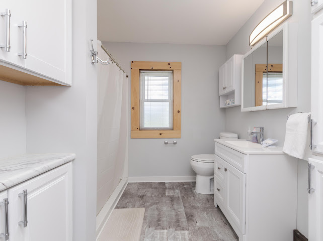 2950 County Road 1100, El Paso, IL 61738