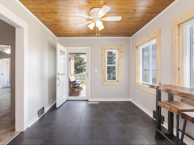 2950 County Road 1100, El Paso, IL 61738