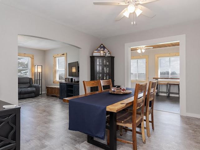 2950 County Road 1100, El Paso, IL 61738