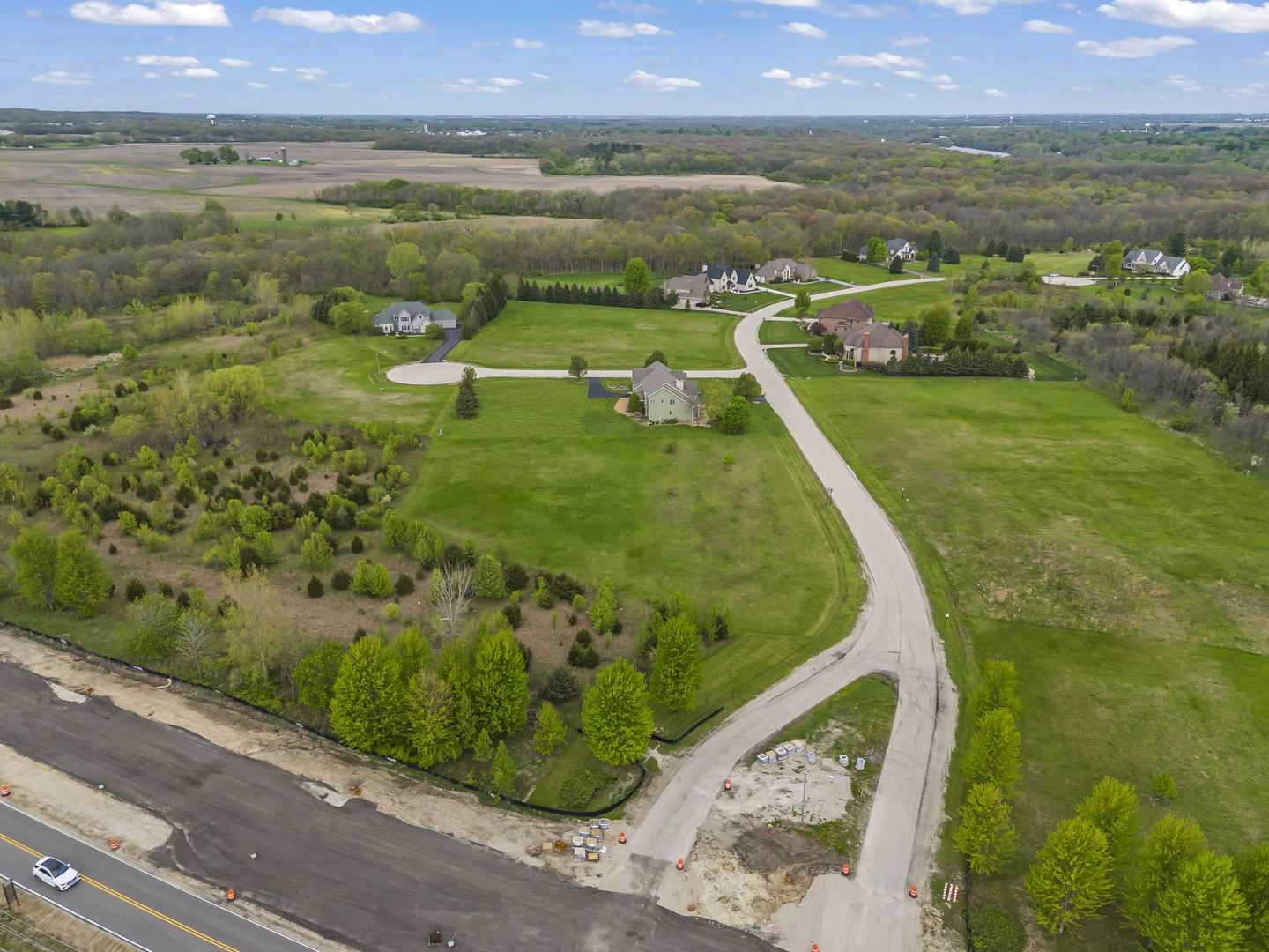 8032 Shadow Creek Lane, Yorkville, IL 60560