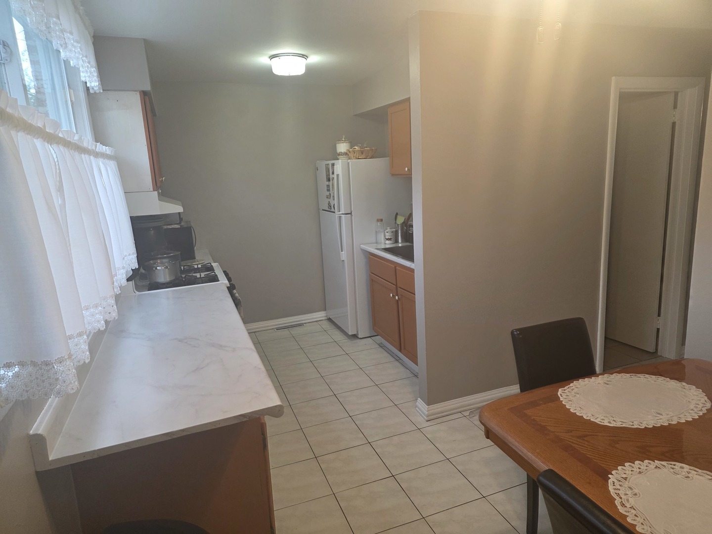 2129 Ash Street #G, Des Plaines, IL 60018