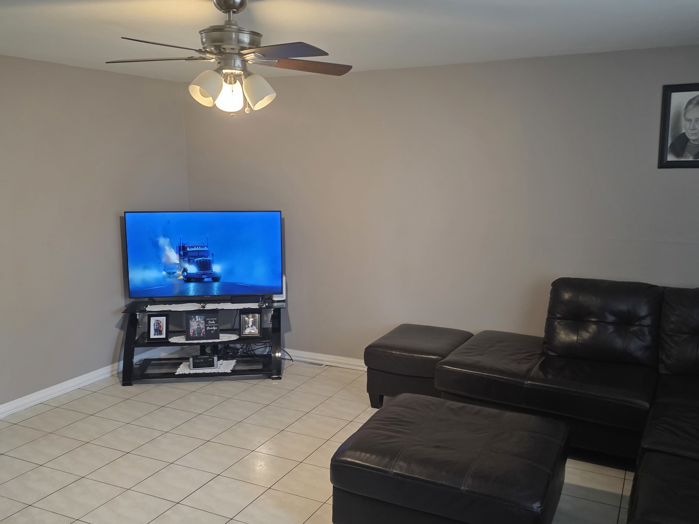2129 Ash Street #G, Des Plaines, IL 60018