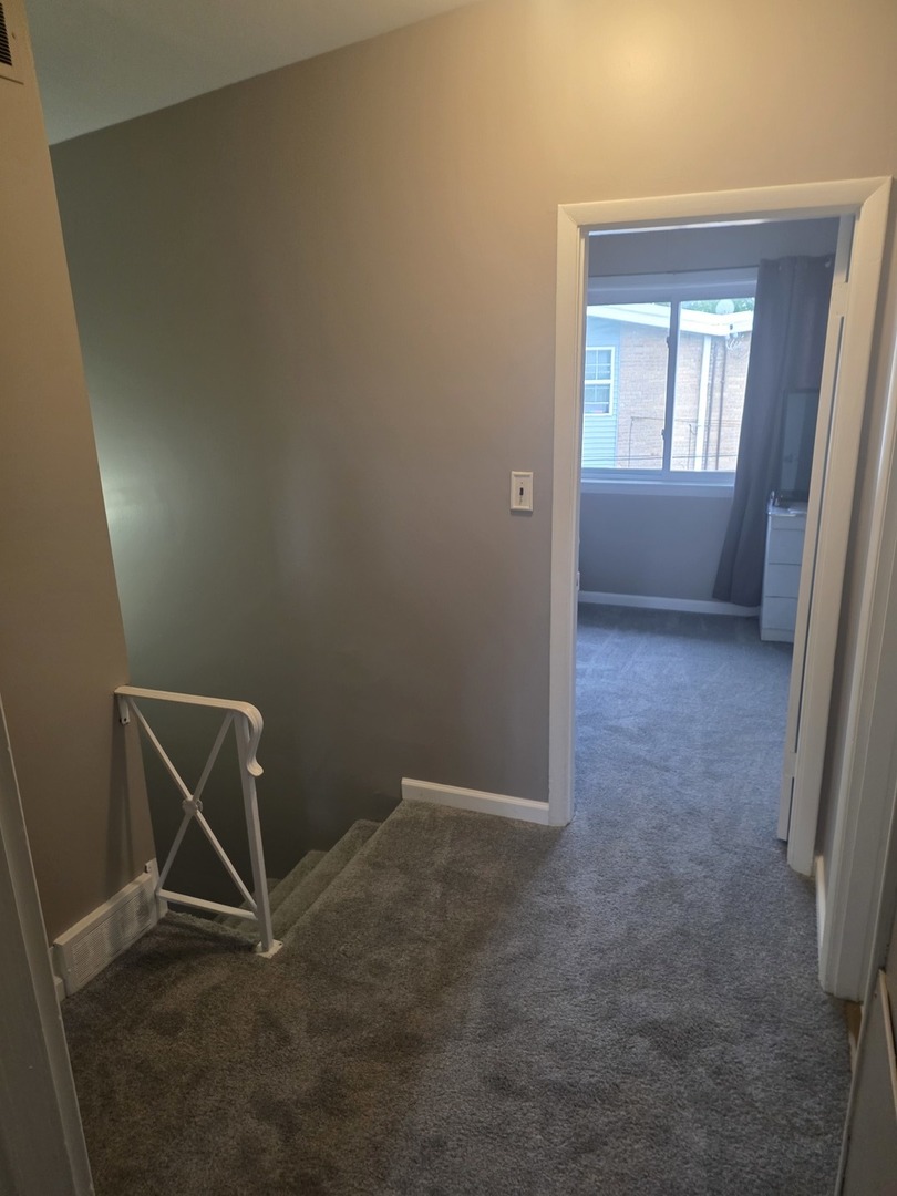 2129 Ash Street #G, Des Plaines, IL 60018