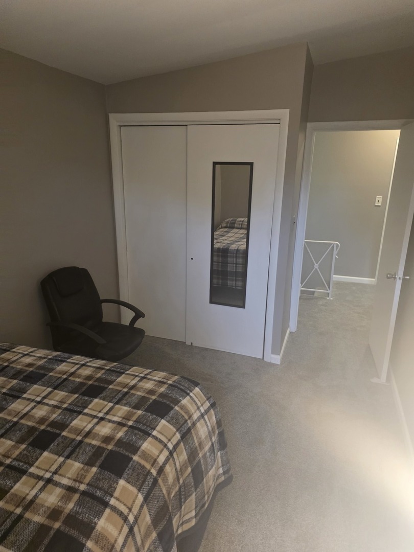 2129 Ash Street #G, Des Plaines, IL 60018