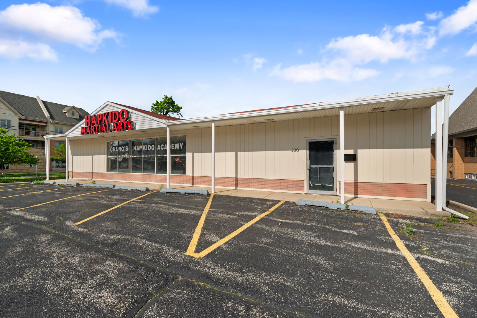 230 S Main Street, Lombard, IL 60148