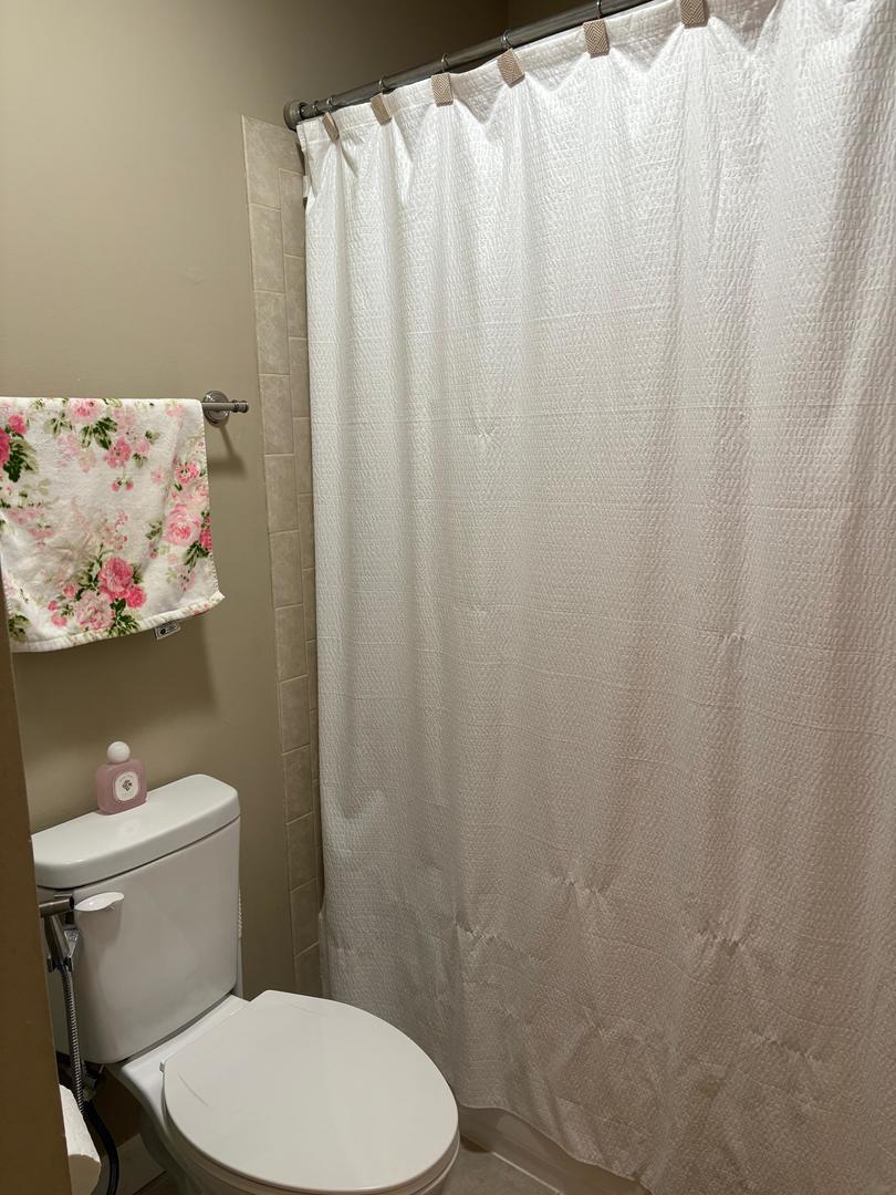 511 East Avenue #511, Streamwood, IL 60107