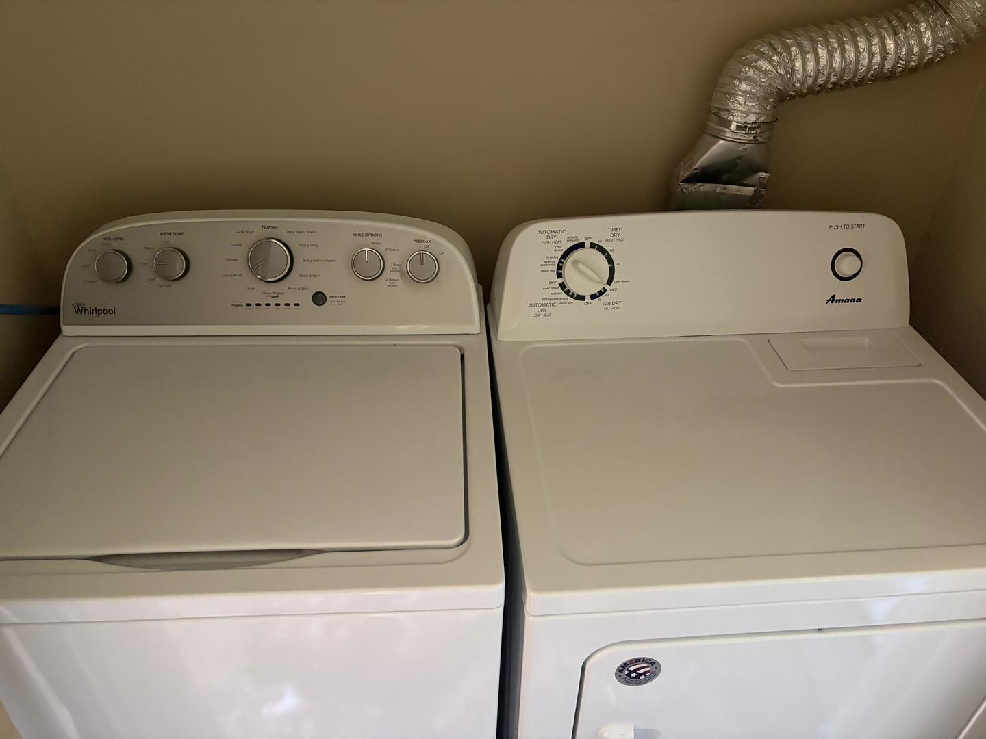 511 East Avenue #511, Streamwood, IL 60107