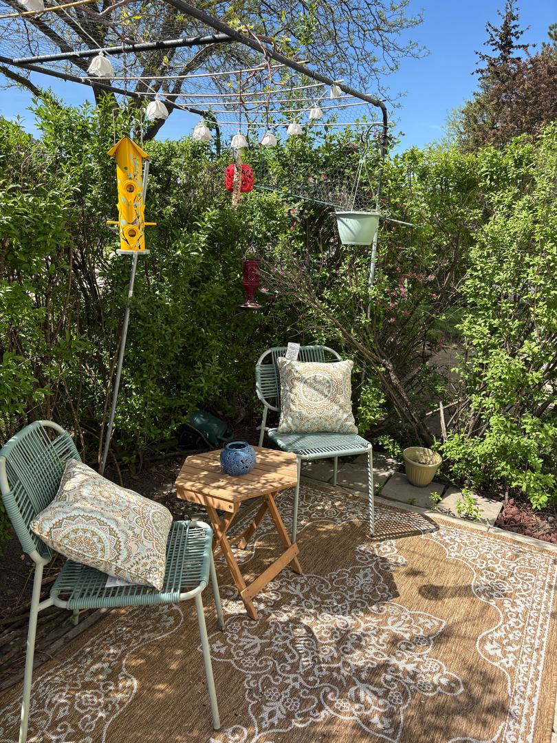 511 East Avenue #511, Streamwood, IL 60107