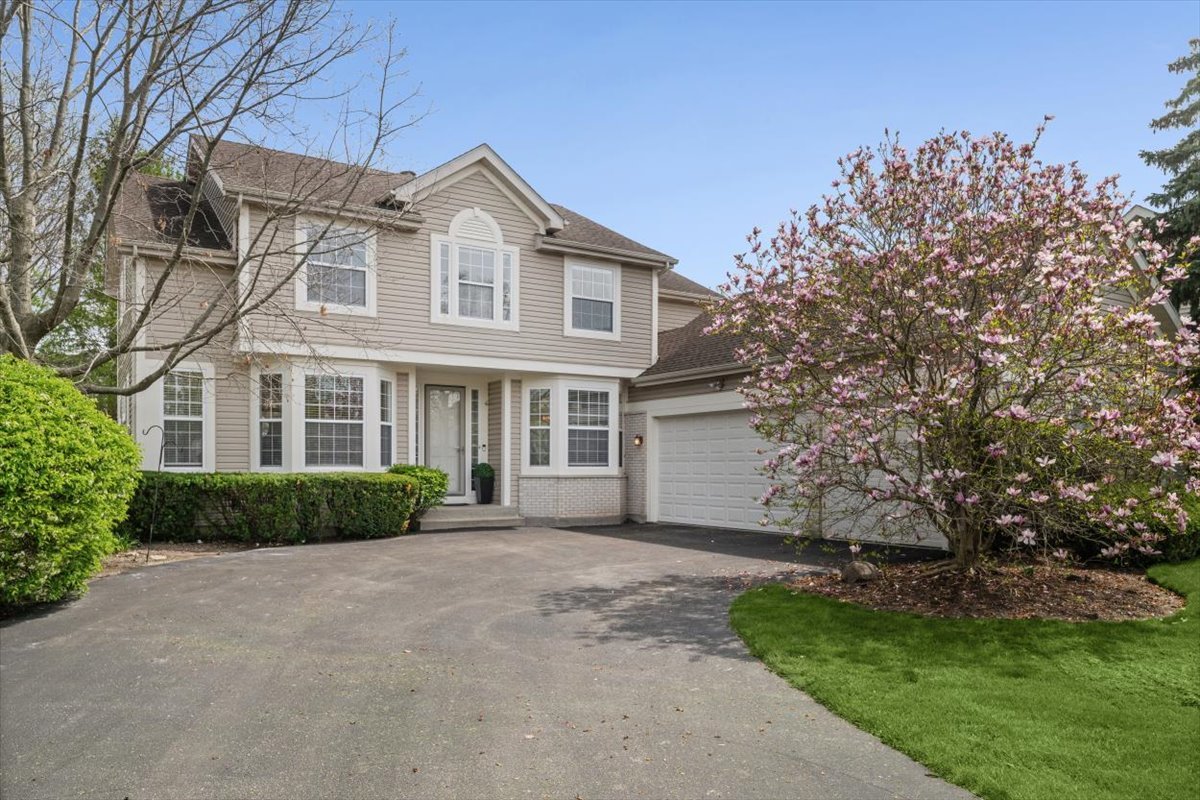 2301 Madiera Lane, Buffalo Grove, IL 60089