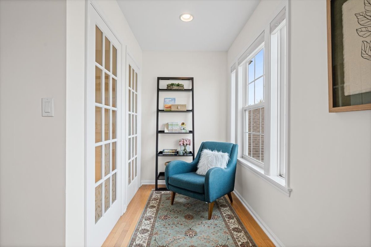 2301 Madiera Lane, Buffalo Grove, IL 60089