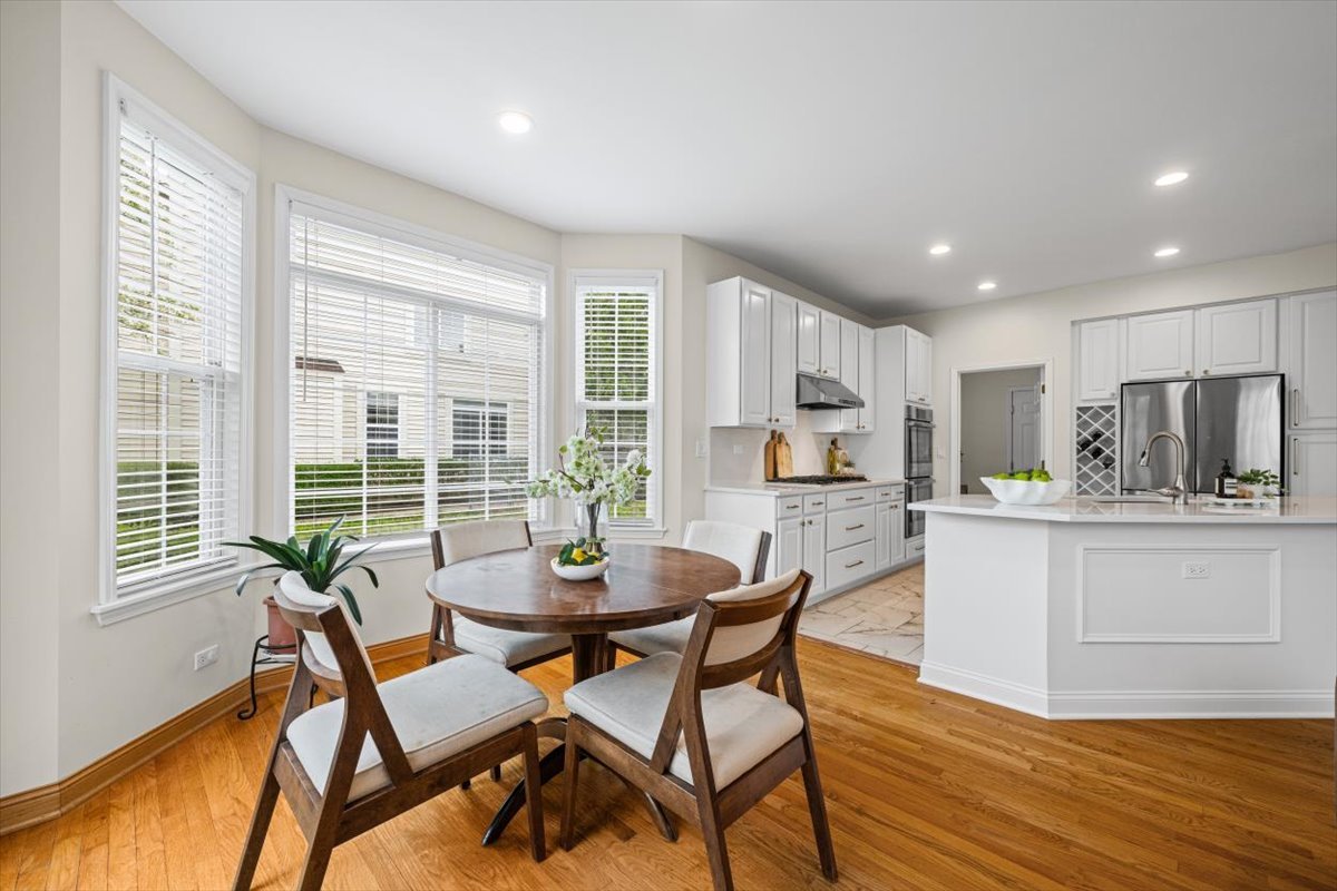 2301 Madiera Lane, Buffalo Grove, IL 60089