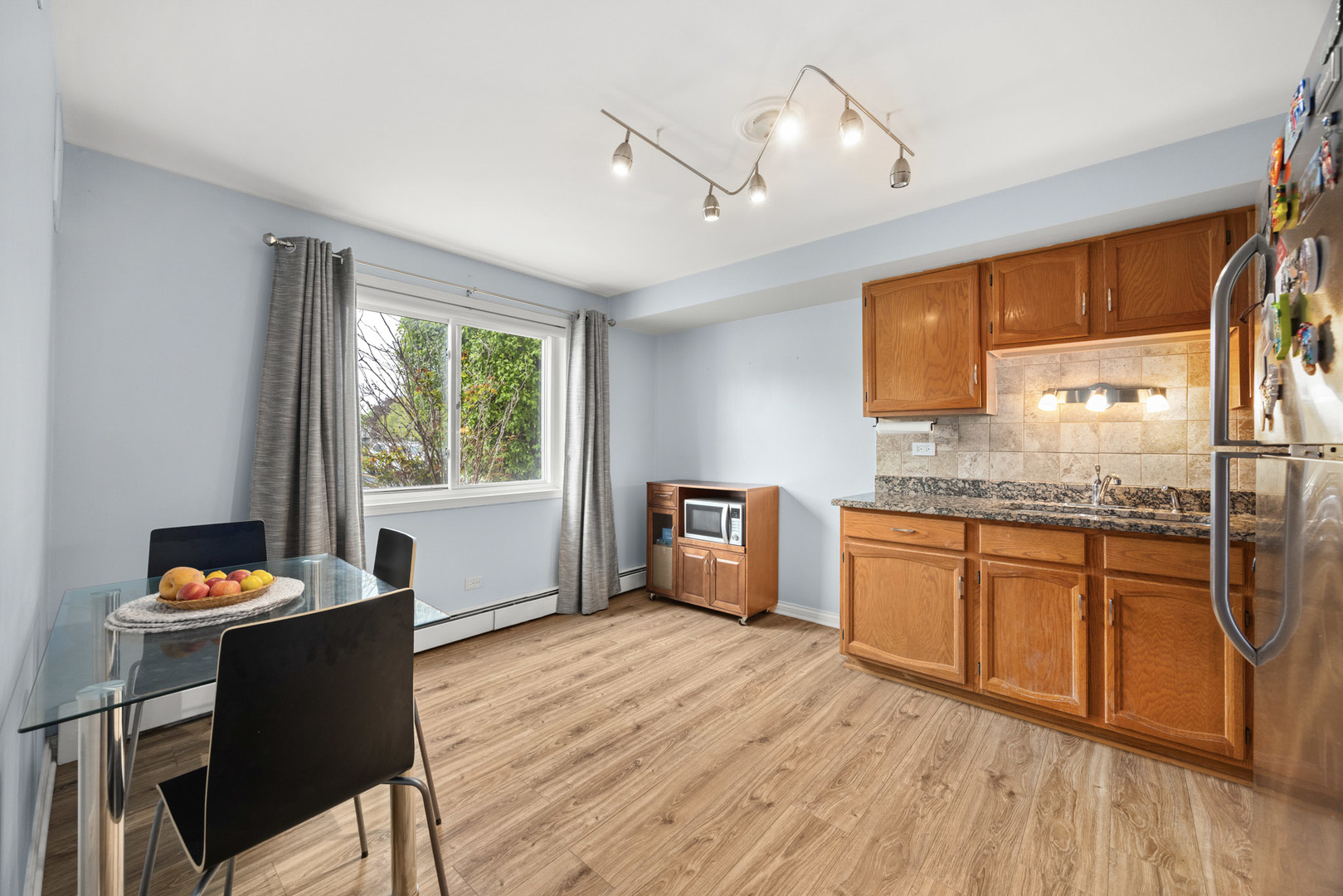 11133 S 84th Avenue #1B, Palos Hills, IL 60465