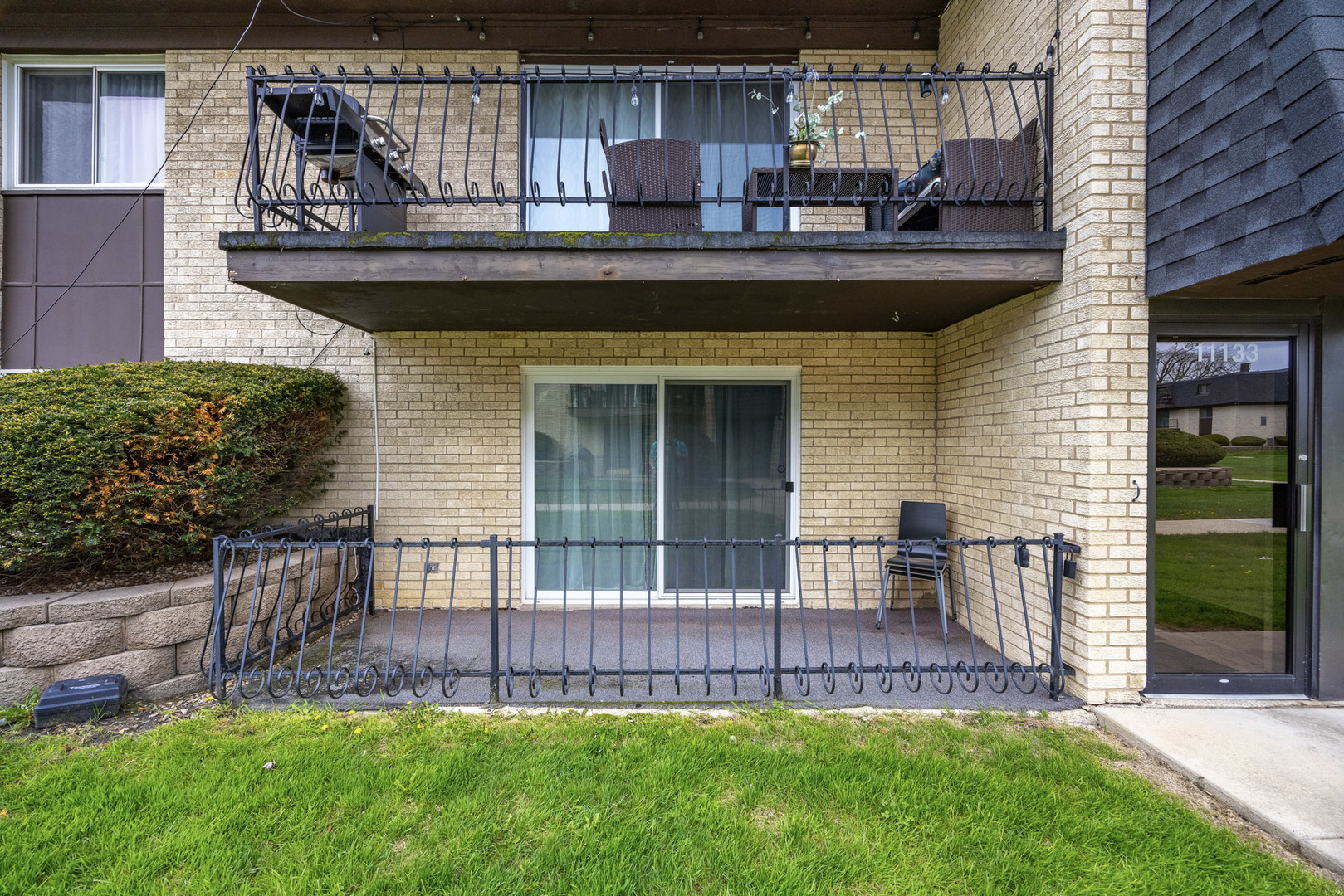 11133 S 84th Avenue #1B, Palos Hills, IL 60465