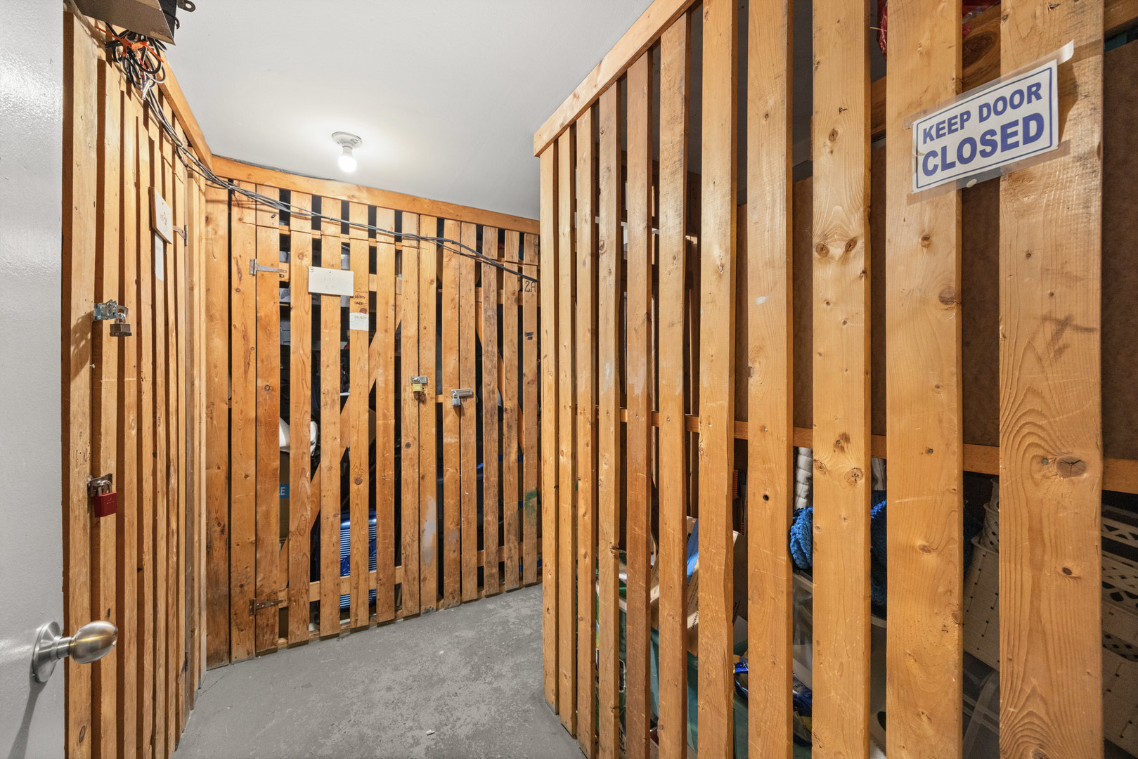 11133 S 84th Avenue #1B, Palos Hills, IL 60465