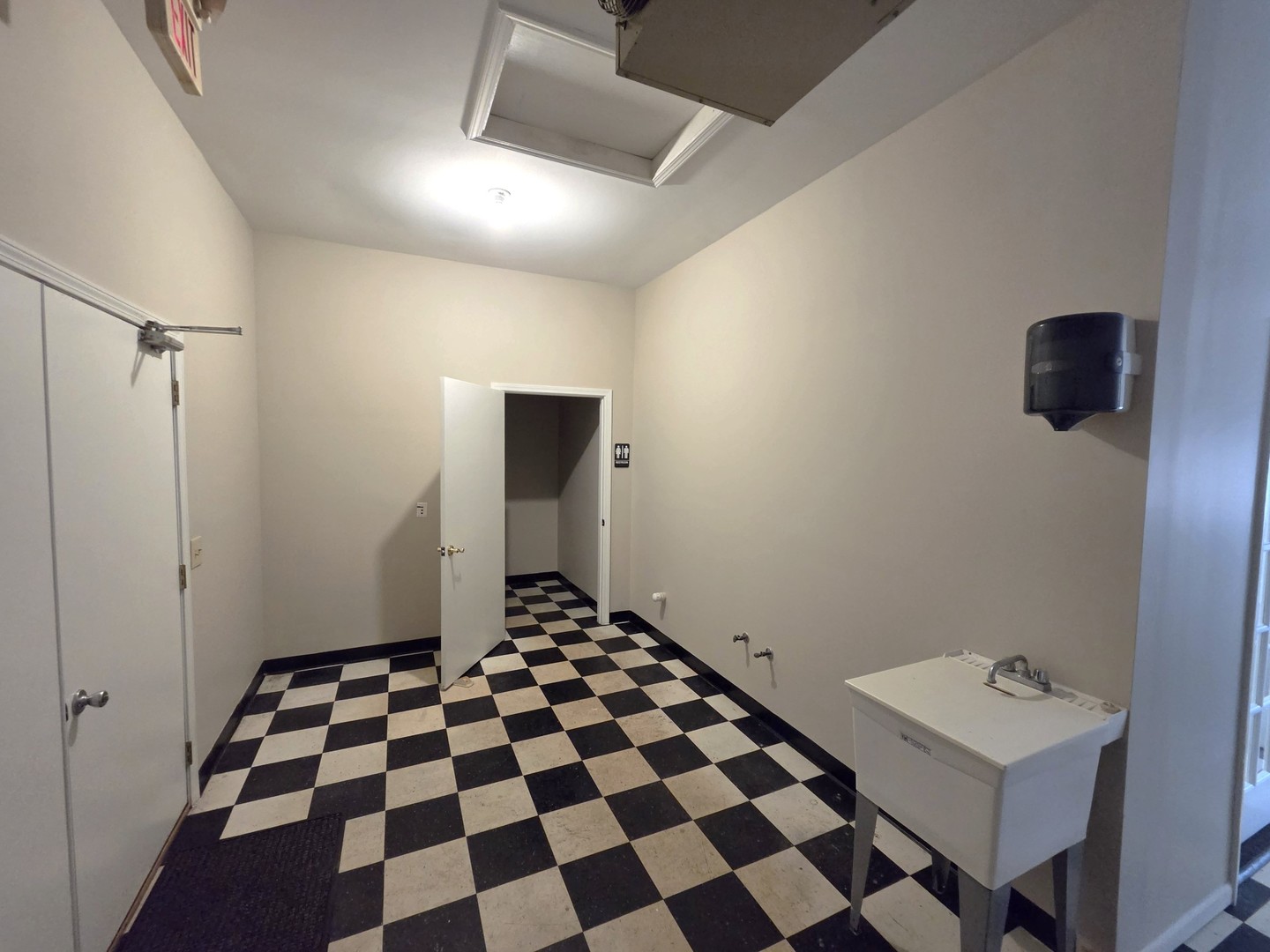 13917 W Illinois Highway #13917, New Lenox, IL 60451