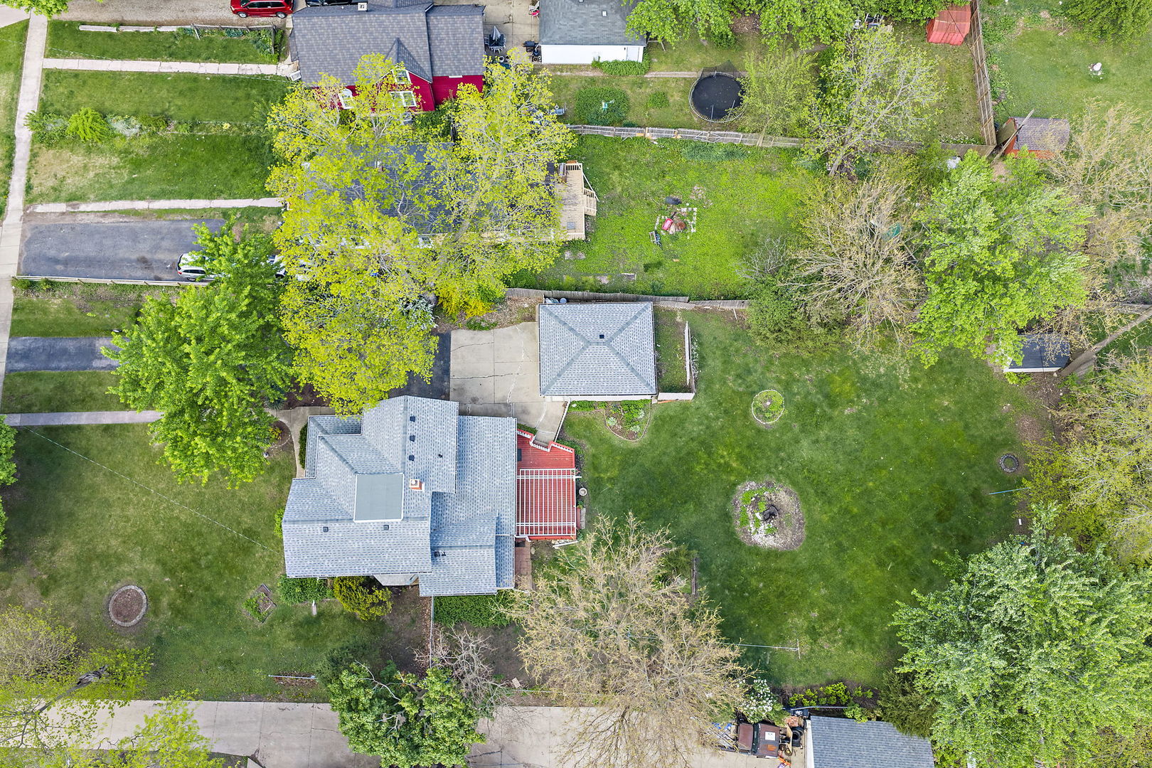 922 Douglas Avenue, Aurora, IL 60505