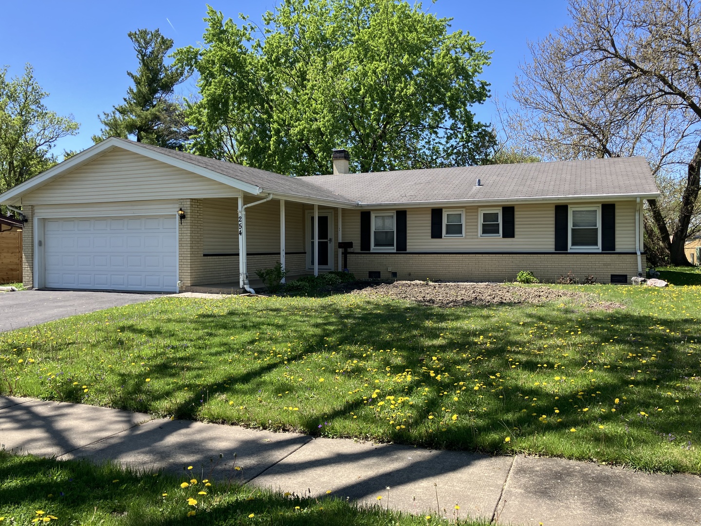 254 PLACID Way, Elk Grove Village, IL 60007